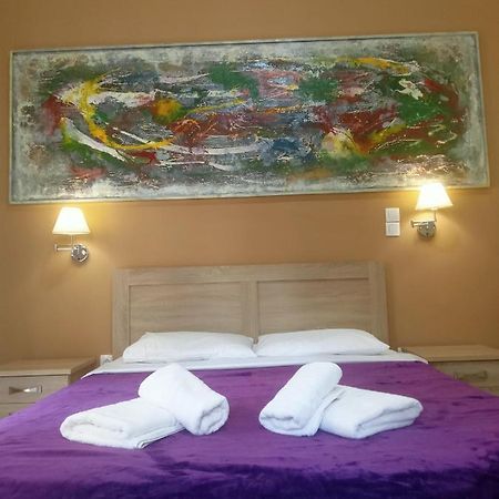 Koukaki-Acropolis Roomy With A Private Veranda Apt. Athena Bagian luar foto