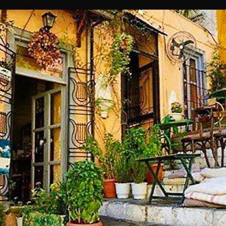 Koukaki-Acropolis Roomy With A Private Veranda Apt. Athena Bagian luar foto